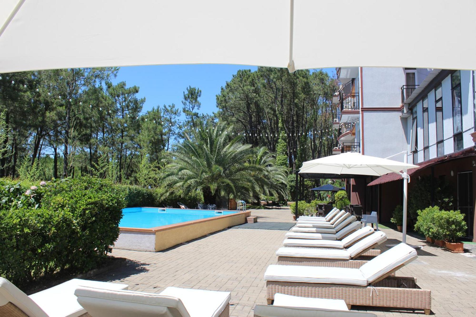 Iveria Elli Hotel Шекветили Екстериор снимка