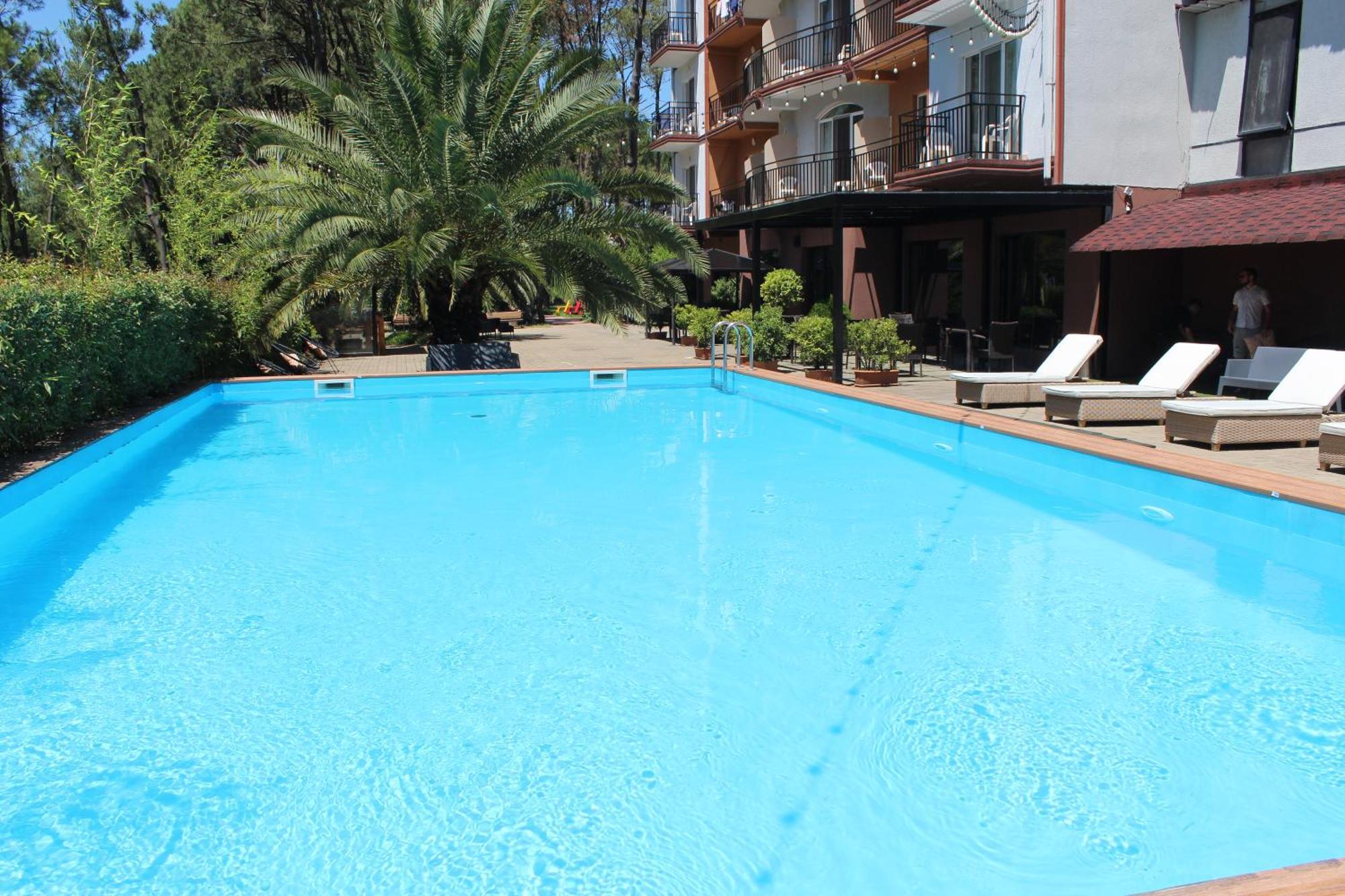 Iveria Elli Hotel Шекветили Екстериор снимка
