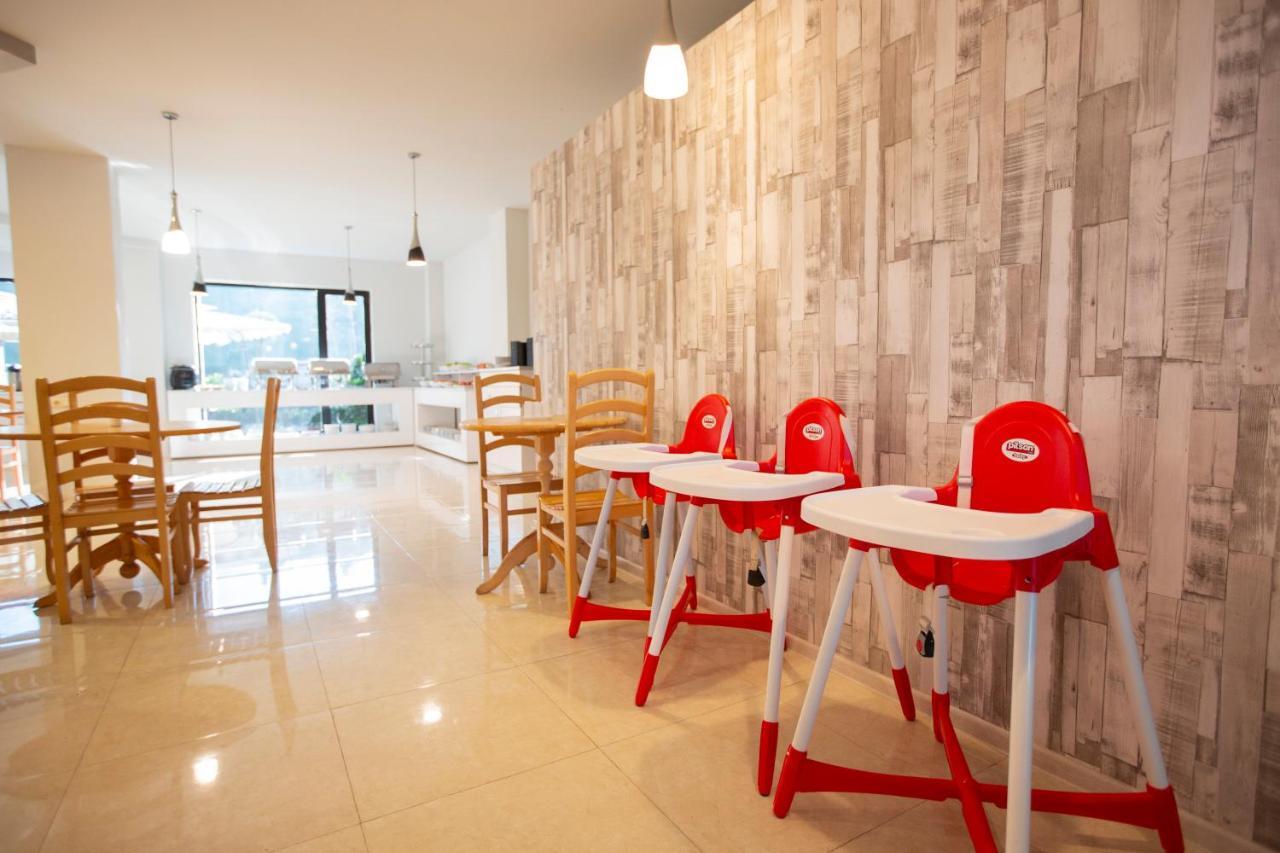 Iveria Elli Hotel Шекветили Екстериор снимка